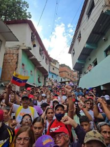 Nahum Fernández: Quien se mete con Maduro se mete con el barrio