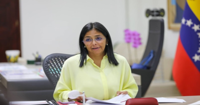 Delcy Rodríguez: Bondi persiste en show barato contra Venezuela