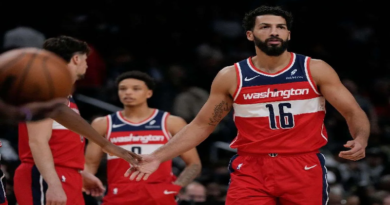 Wizards extiende el contrato de Anthony Gill