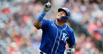 salvador-perez-logra-jonron-acerca-magglio