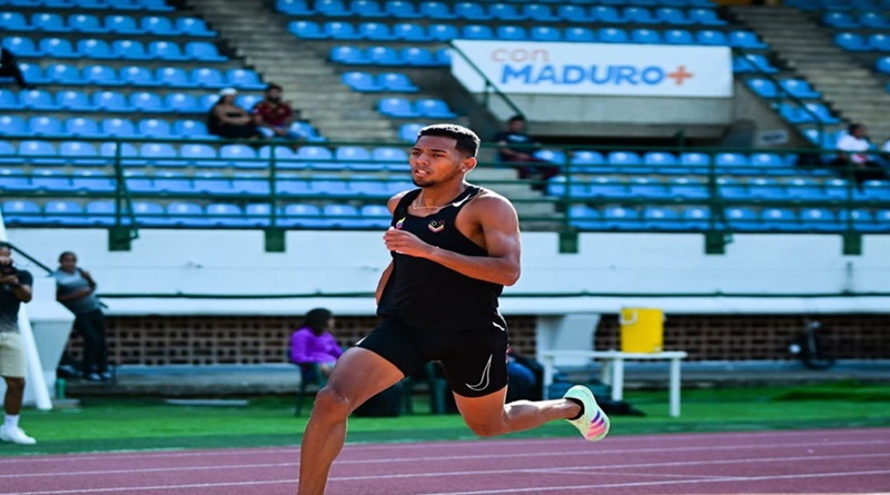 Mediofondista Ryan López obtuvo tercera victoria del año en los 800 metros, en el marco de la segunda parada de la Liga Nacional de Atletismo