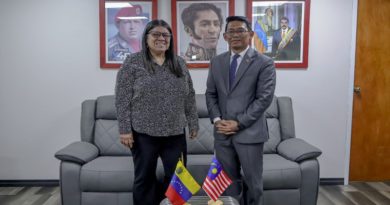 Venezuela y Malasia impulsan estrategias para el desarrollo y defienden causa palestina