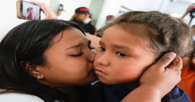 Regresan a casa seis niñas y niños rescatados por presidente Maduro de su secuestro en EE.UU.