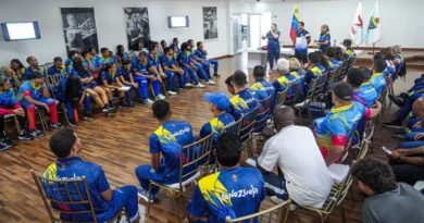 Atletas con discapacidad auditiva continúan preparación mental