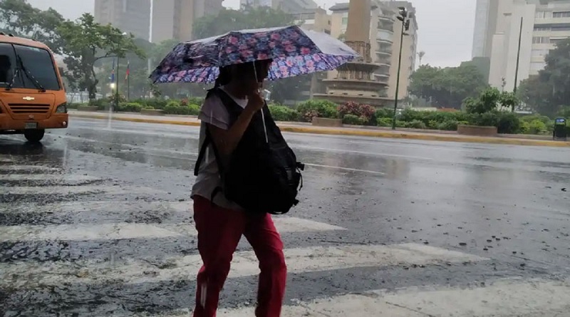Lluvias y descargas eléctricas afectarán gran parte del país