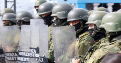Amplian estado de excepción en Ecuador por protestas sociales