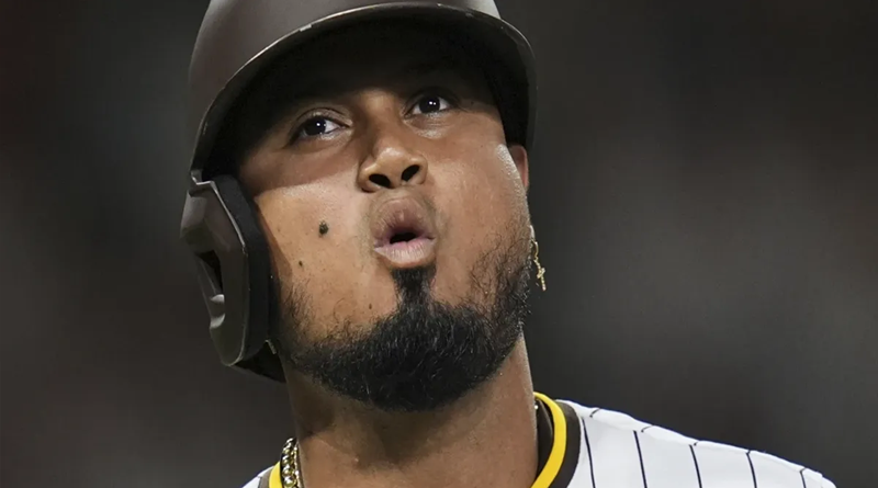 Luis Arráez pelea liderato de hits de la Liga Nacional