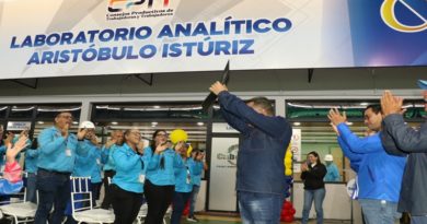 Reconocen innovación e inventiva de la fuerza laboral de las empresas básicas