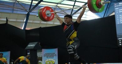 Lissandro Rivero demolió registro nacional en torneo Sub-20 de pesas