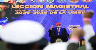 Maduro a cadetes y oficiales FANB: Es tiempo de autoexigencia individual y colectiva