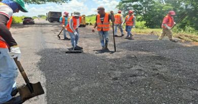 Colocan 34,7 toneladas de mezcla asfáltica en Troncal 2 de Guárico