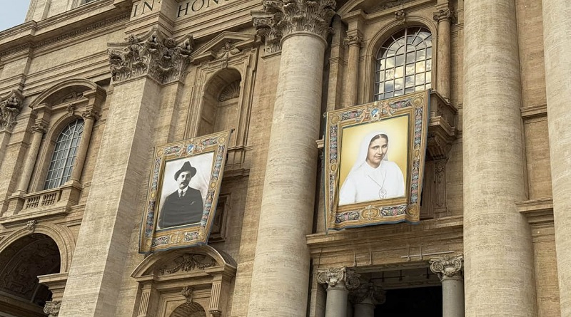 Inicia Santa Misa por la canonizazion de José Gregorio y Carmen Rendirles en Roma