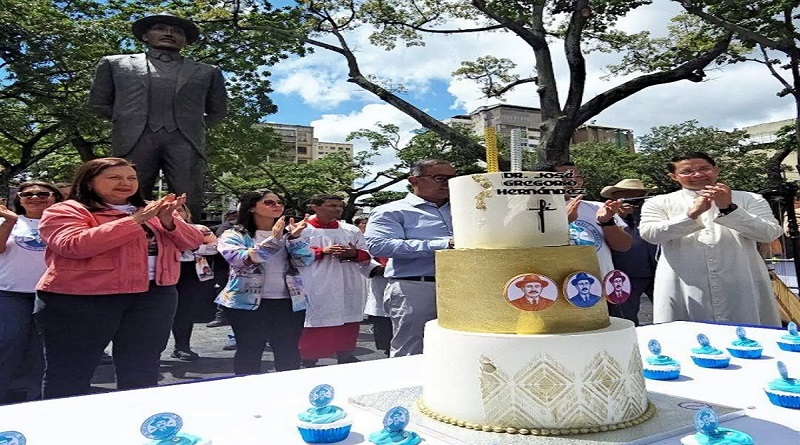 EN FOTOS | Pueblo celebró el cumpleaños y canonización de José Gregorio Hernández en la Candelaria