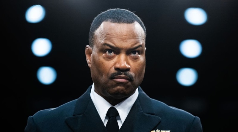 Renuncia almirante estadounidense que supervisaba ataques en el Caribe