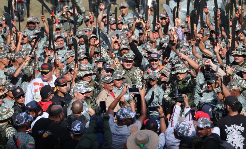 Milicias Campesinas de La Guaira reciben implementos agrícolas