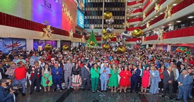 Trabajadores y Magistrados TSJ en Navidad: Reafirmamos nuestro derecho a vivir en paz