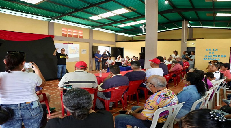 Postulan en Lara a futuros estudiantes de la Universidad de las Comunas