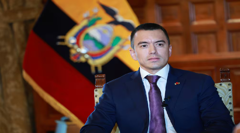 Presidente Noboa cambia medio gabinete tras su debacle en el referéndum