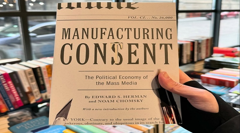 Libro “Fabricando el Consenso” compara política exterior de EE. UU. con mafia Italiana