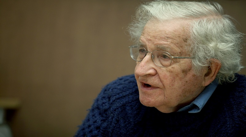 Chomsky calificó de "Literatura Administrativa" declaración de Obama contra Venezuela