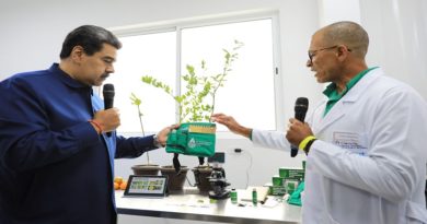 Jefe de Estado celebra la excelencia de la comunidad científica de Venezuela