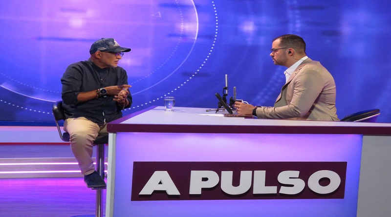 Ultrafascismo cambia la violencia física por el control digital