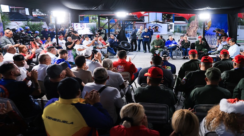 Súper equipo de líderes comunales territoriales debatirá nuevo sistema electoral