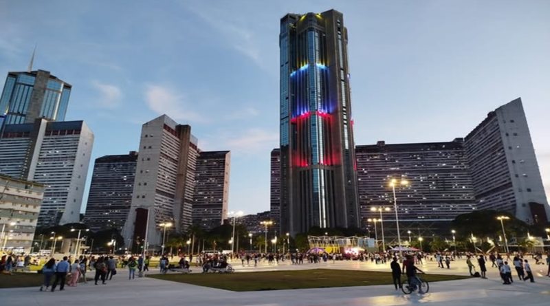 Plaza La Juventud ofrece este domingo Gran Concierto “Por aquí pasó”