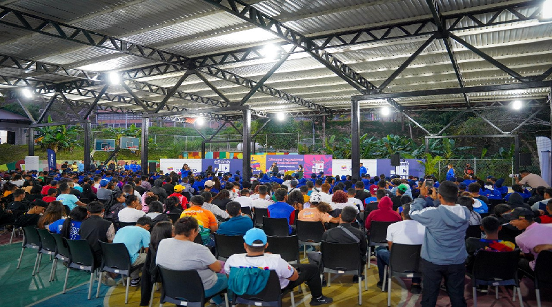 Jóvenes pescadores impulsan propuestas para transformación económica