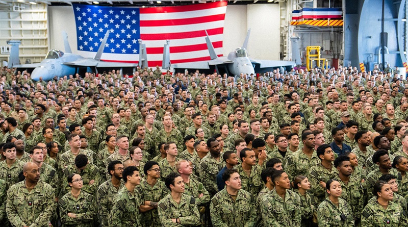 Los uniformados portarán armas de guerra en varias ciudades del Perú durante todo el 2026. (Tomohiro Ohsumi / Gettyimages.ru)